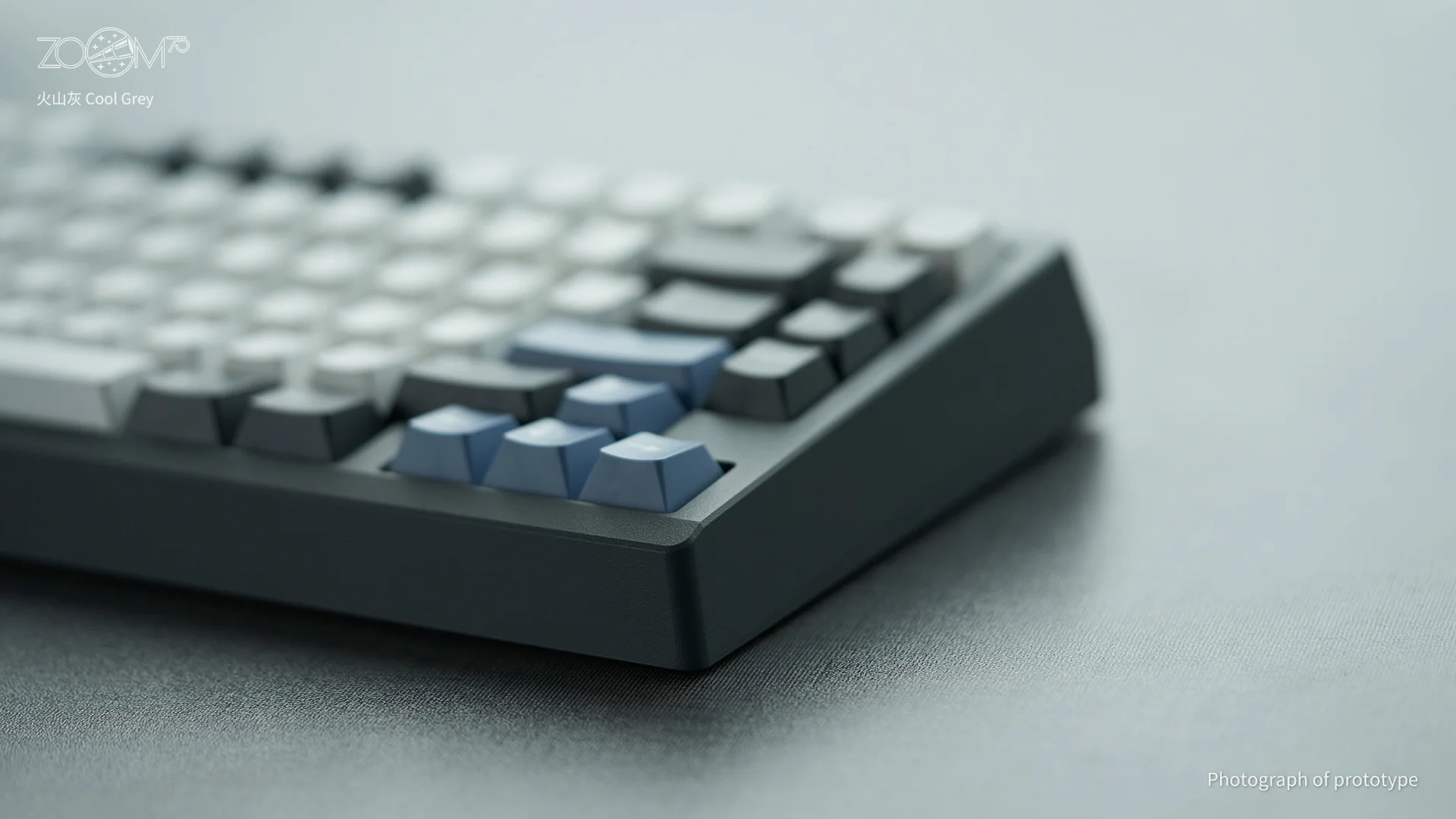 Zoom75 Essential Edition - Cool Grey - Image 3